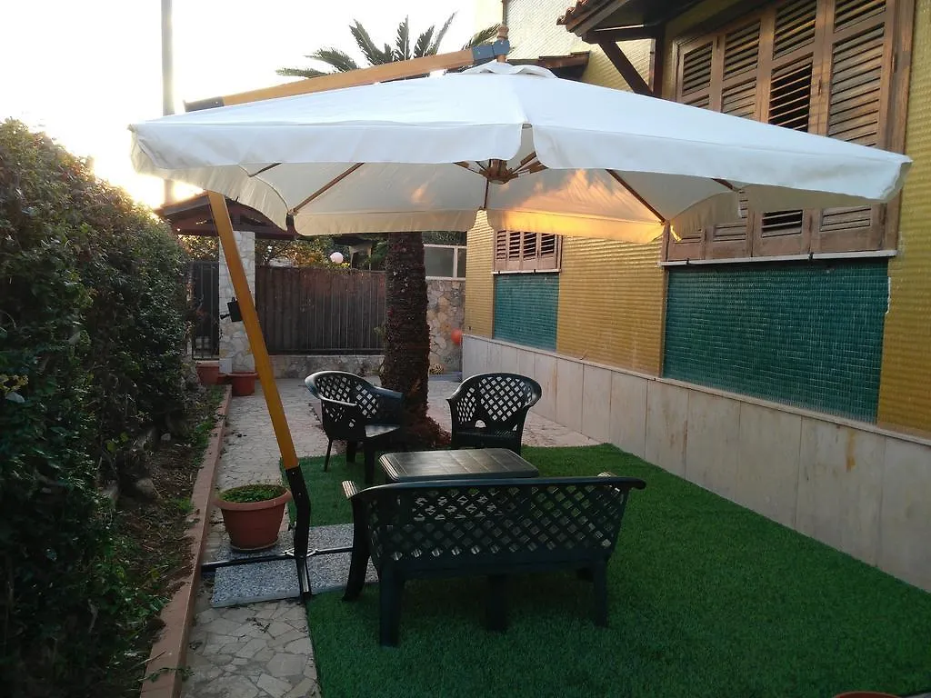 B&B Mondello 3*,  Italië